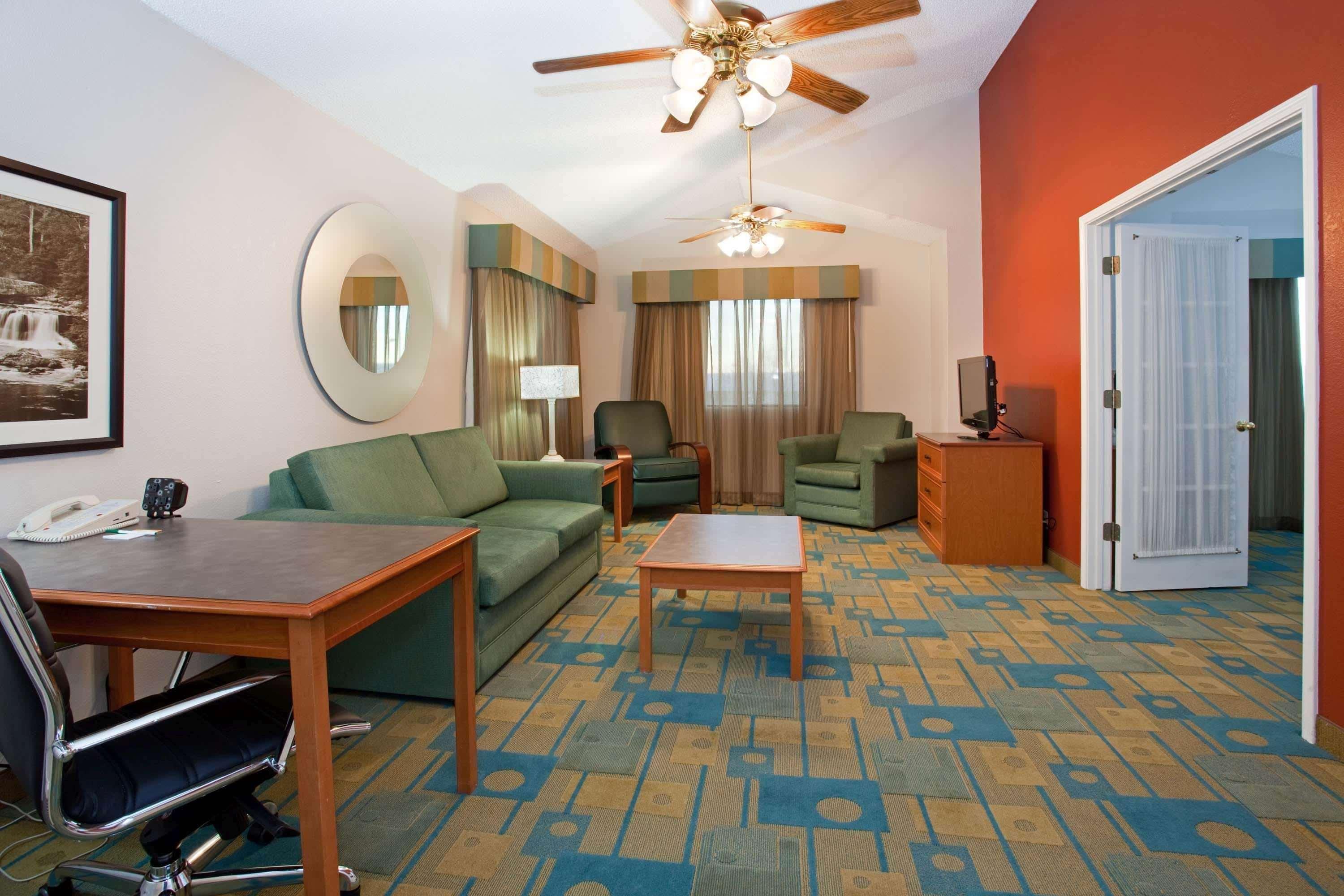 La Quinta Inn By Wyndham Cheyenne Exterior foto