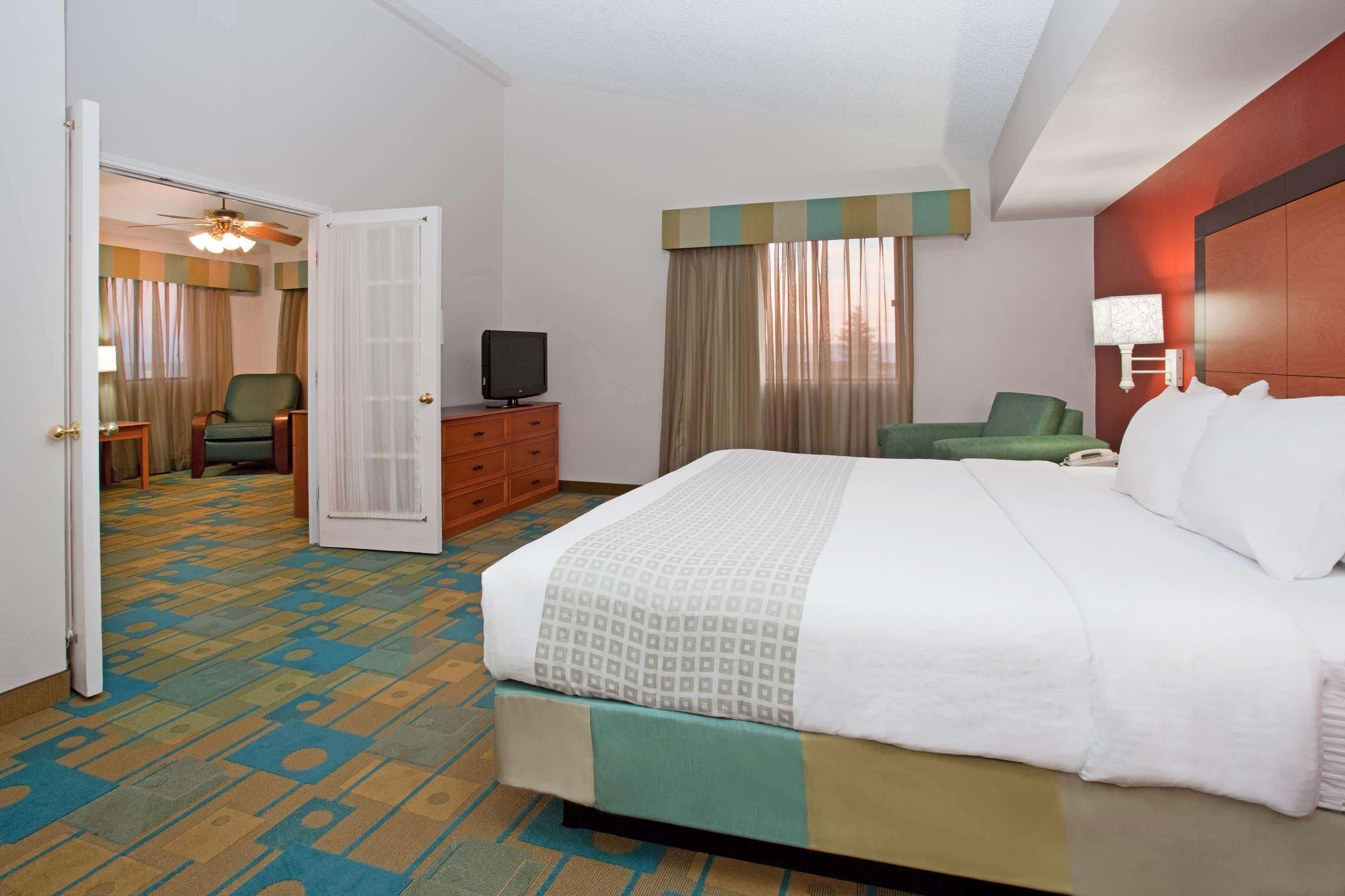 La Quinta Inn By Wyndham Cheyenne Exterior foto
